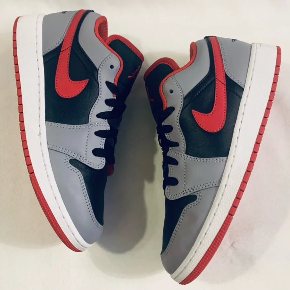 Jordan Low Top Sneakers in Black, Gray & Red
